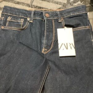 Zara Women’s Dark Blue Denim Jeans